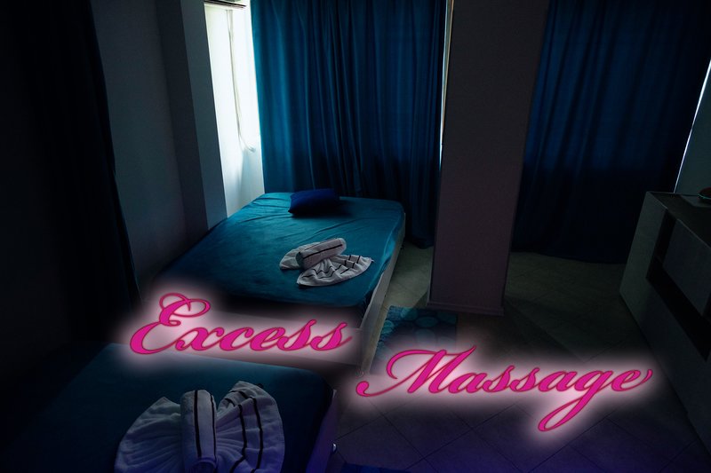 Salonul Excess Massage angajeaza fete