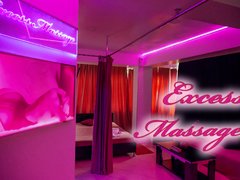 Salonul Excess Massage angajeaza fete